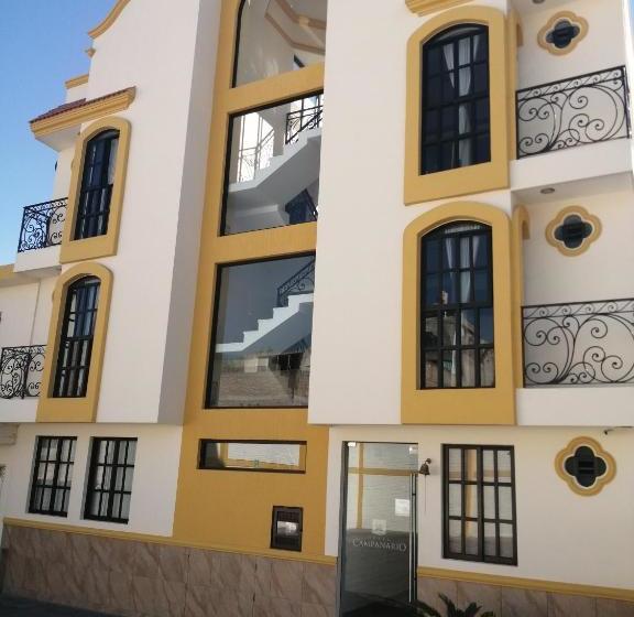 ホテル El Campanario