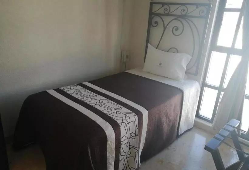 Hotelli El Campanario
