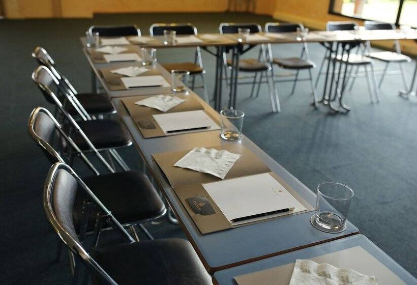 Отель Etoile De Pompadour