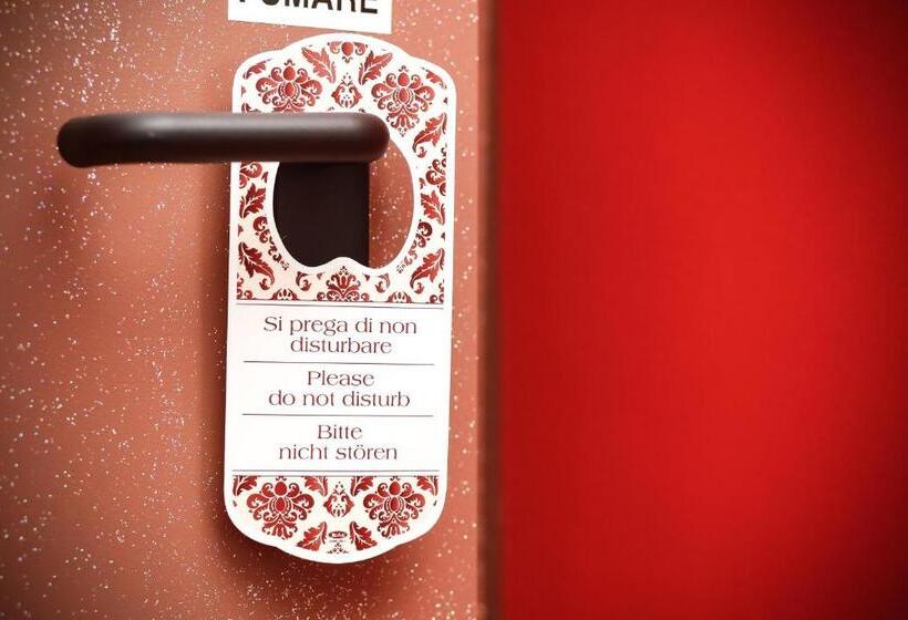 فندق La Boheme Smart