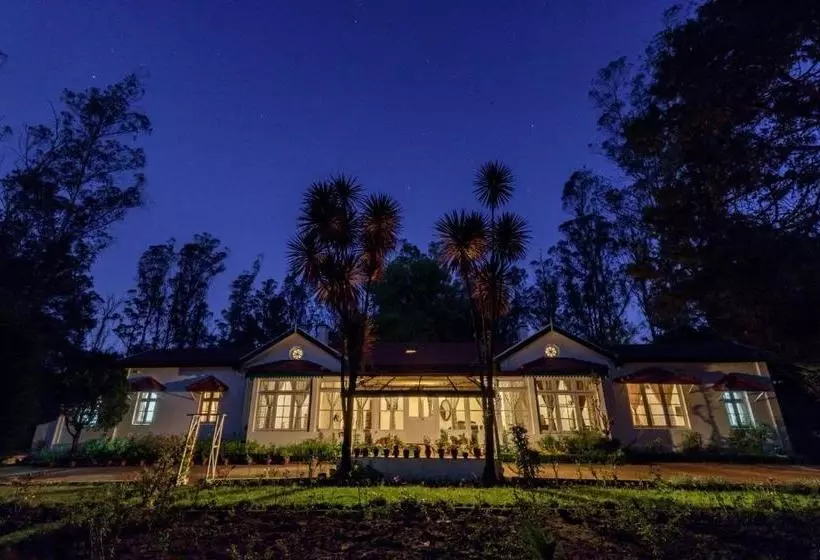 Saffronstays Milton Abbott Estate   2br Colonial Era Bungalow With Garden, Golf Course Views & Bonfi