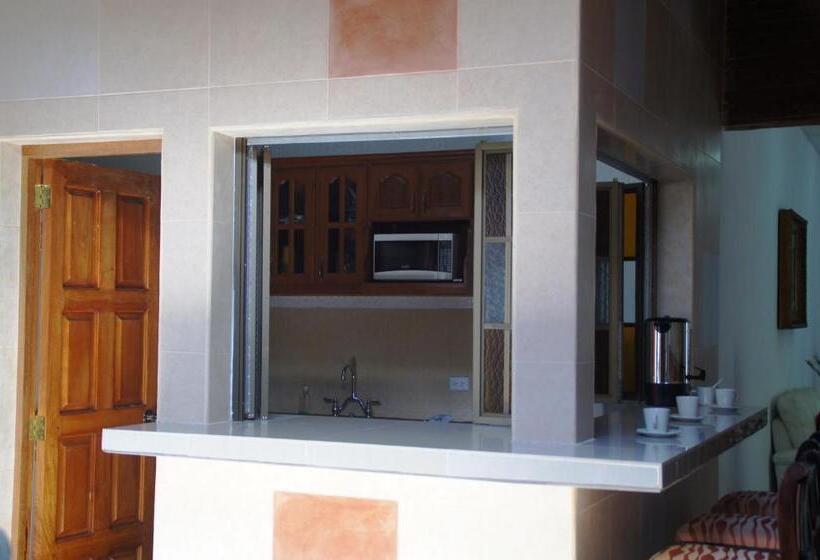 هاستل Hostal Casa San Miguel