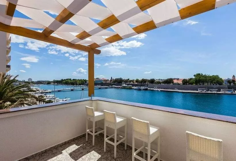 ベッドアンドブレックファースト Giardin Exclusive Rooms And Suite