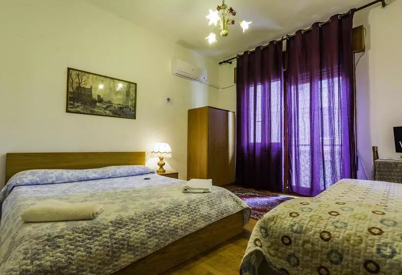 Aamiaismajoitus (B&B) The Caponi Bros