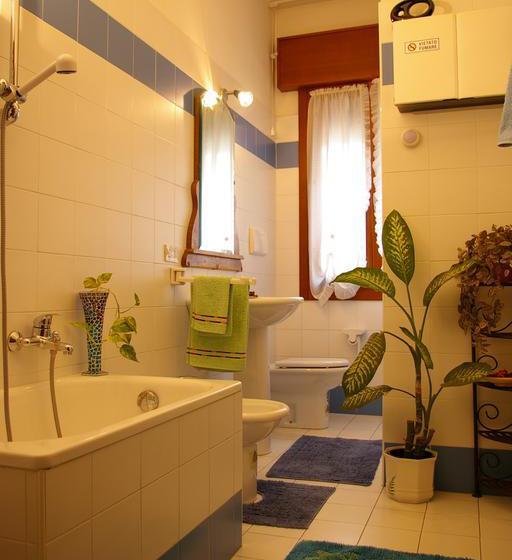 ベッドアンドブレックファースト The Caponi Bros