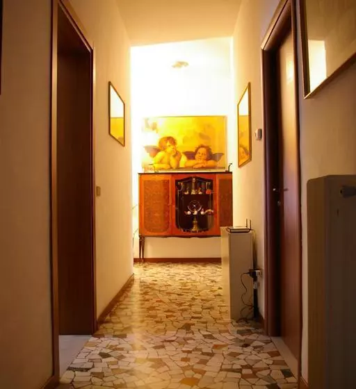 Aamiaismajoitus (B&B) The Caponi Bros