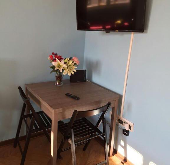 تختخواب و صبحانه New Life