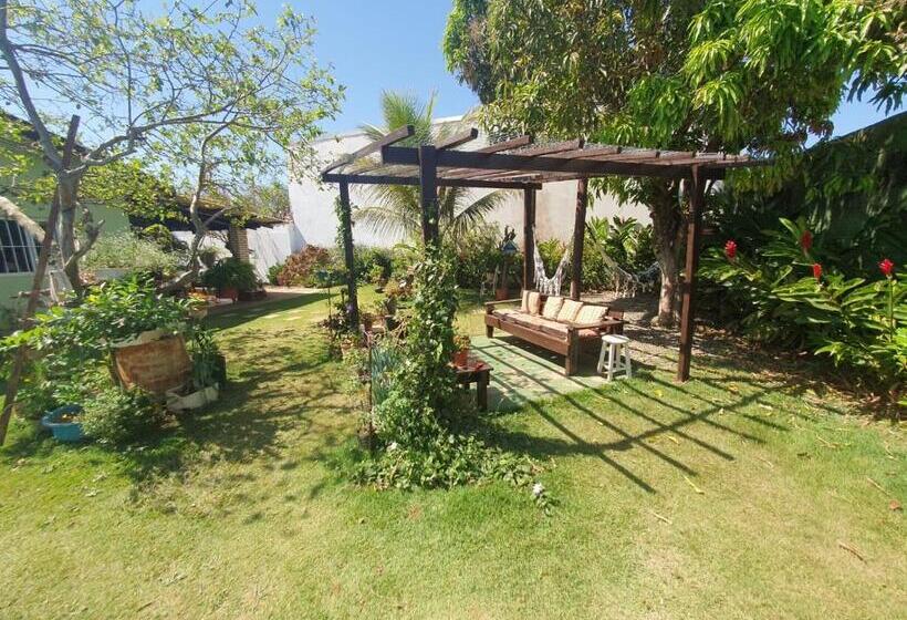 تختخواب و صبحانه Cantinho Da Janete