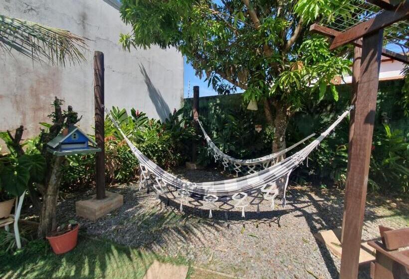 تختخواب و صبحانه Cantinho Da Janete