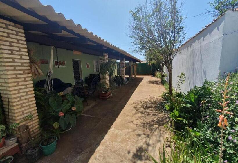 تختخواب و صبحانه Cantinho Da Janete