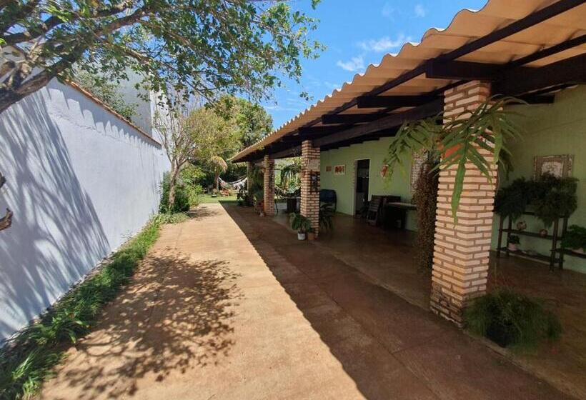 تختخواب و صبحانه Cantinho Da Janete