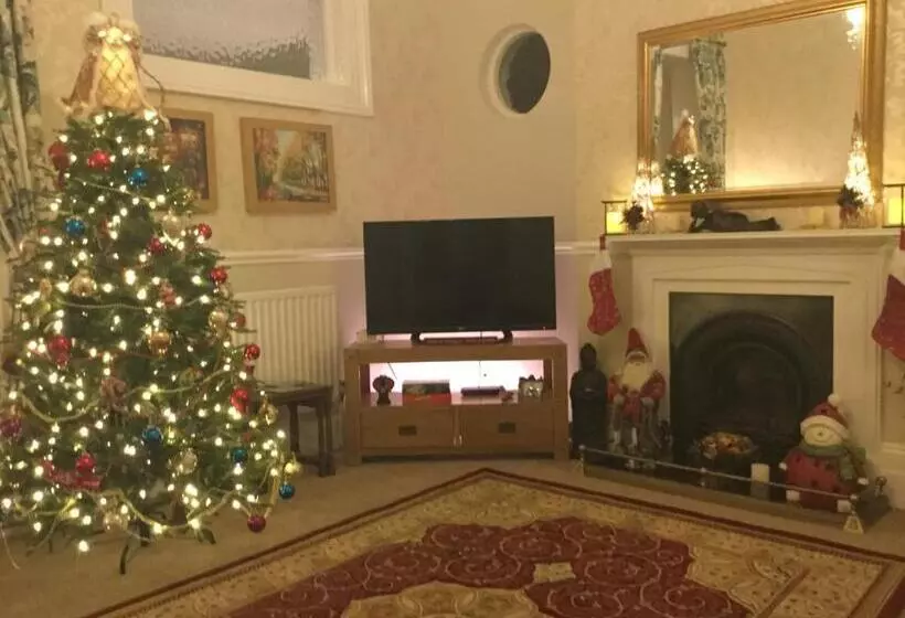 Aamiaismajoitus (B&B) Grange Bank House