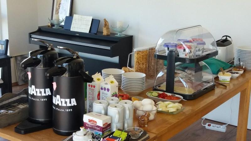 تختخواب و صبحانه Hafdals