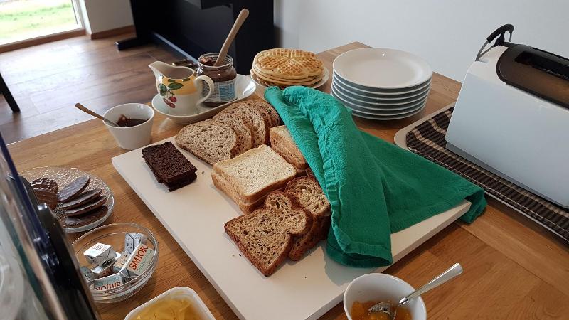 تختخواب و صبحانه Hafdals