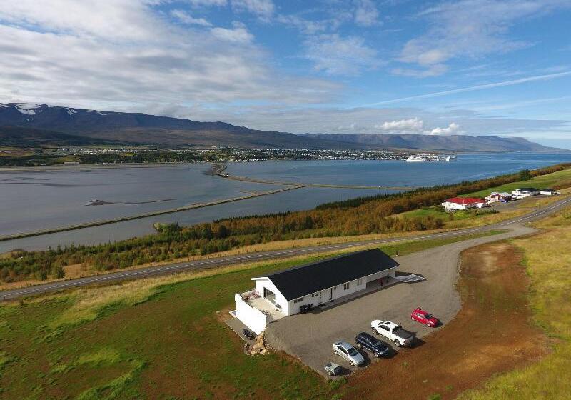 تختخواب و صبحانه Hafdals