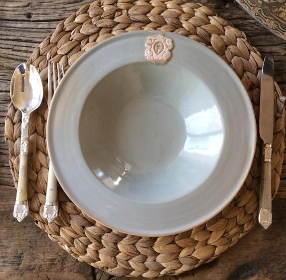 تختخواب و صبحانه The Proud Garden