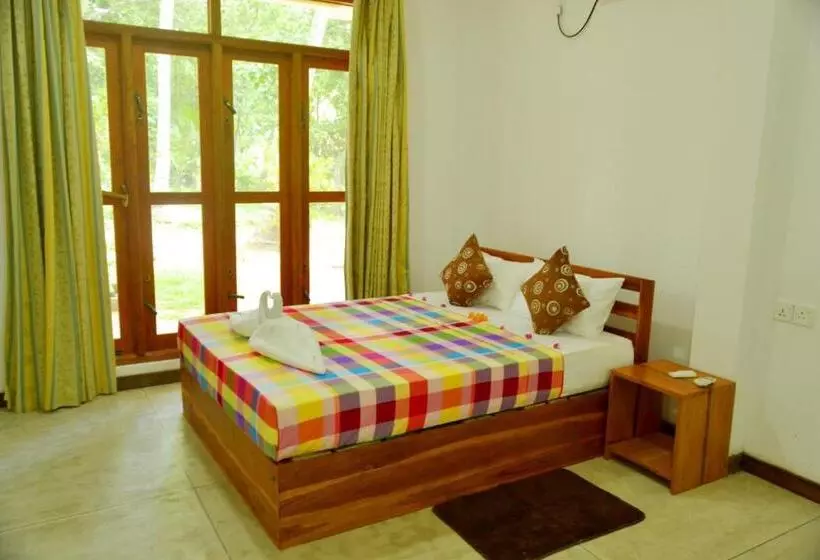 Girilena Resort