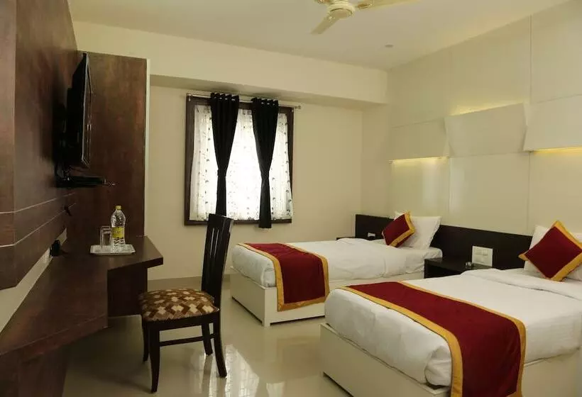 Hotel Amber Castle
