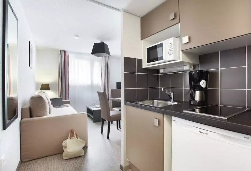 ホテル Odalys City Marseille Le Dôme