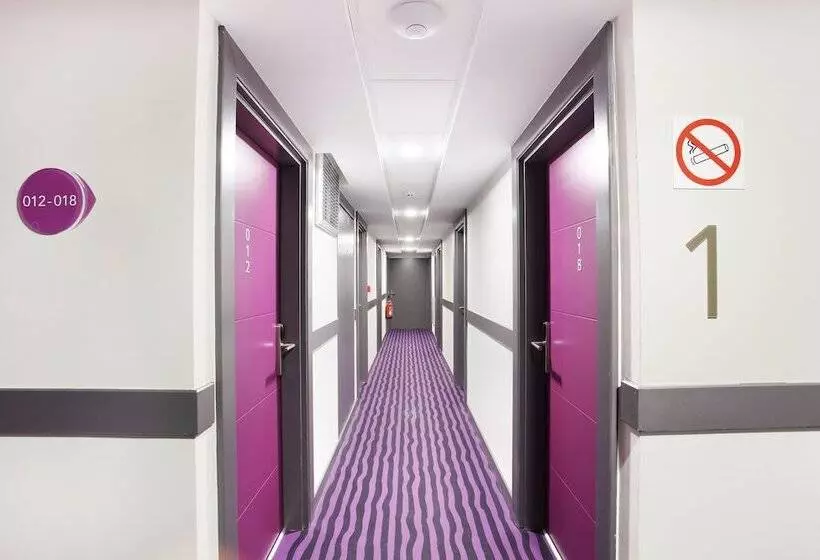 ホテル Odalys City Marseille Le Dôme