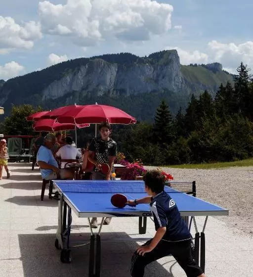 Hotelli Hôtel Les Skieurs