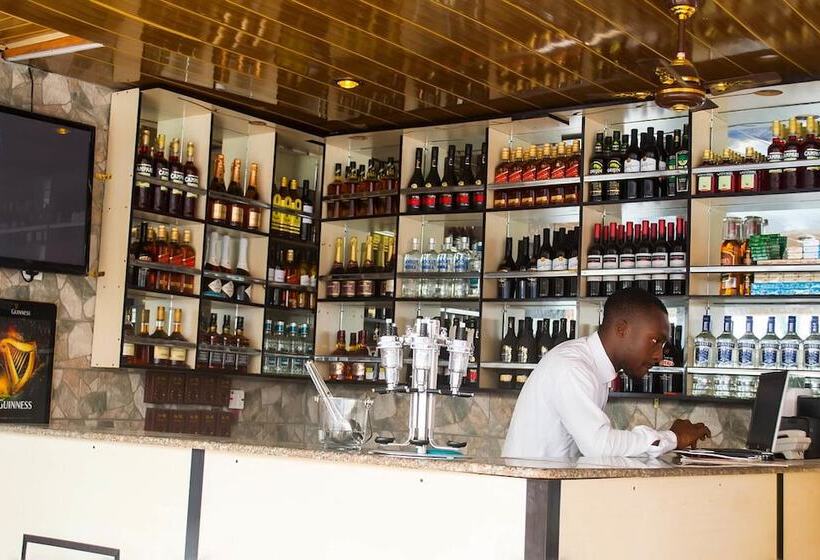 هتل Keves Inn And Suites