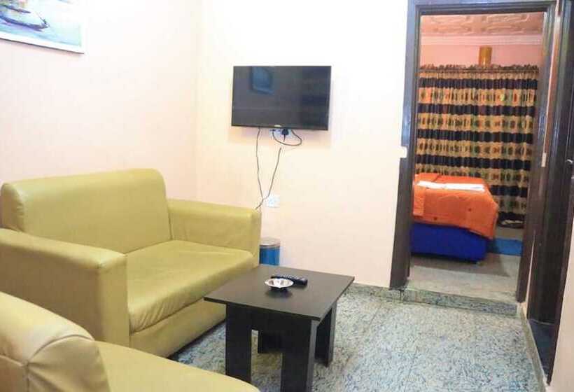 هتل Keves Inn And Suites