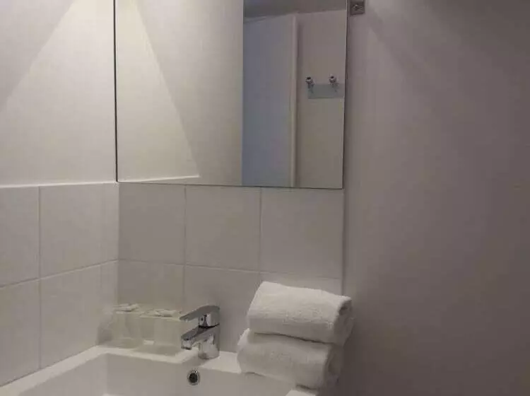 Hotelli Le Bleu Marine