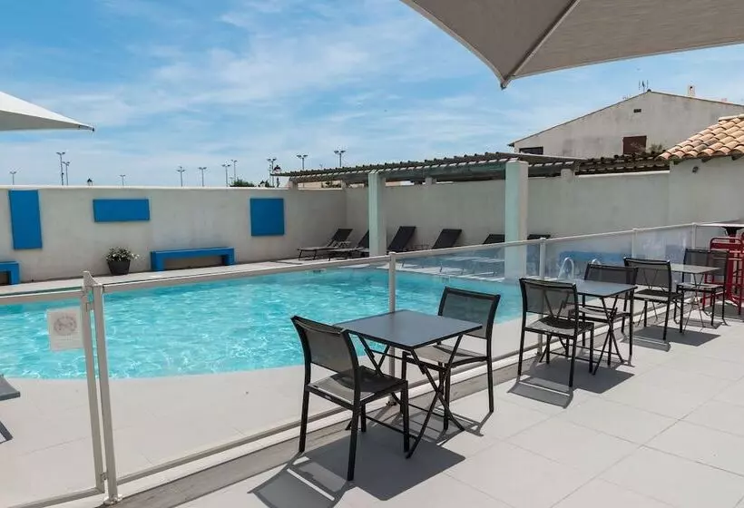 Hotelli Le Bleu Marine