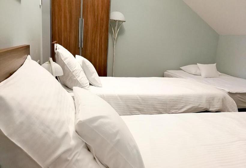 בית מלון כפרי Maroon