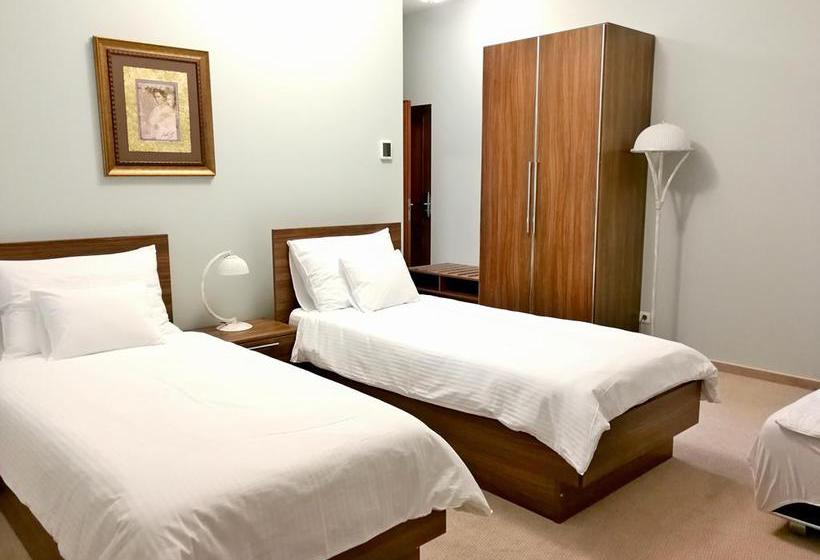 בית מלון כפרי Maroon