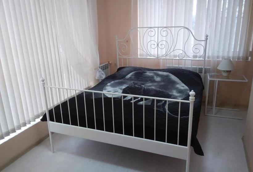 בית מלון כפרי Senoval