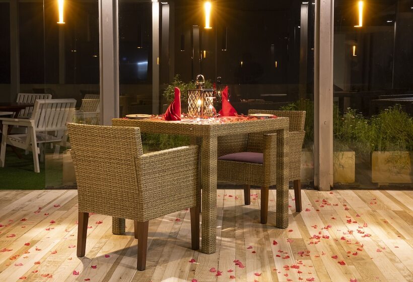 Hotel Skyloft Kandy By Aaradhya