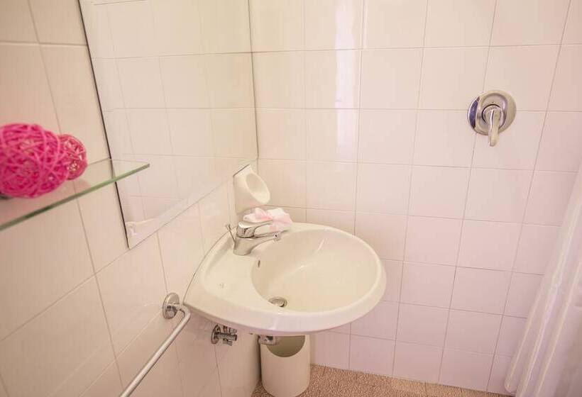 Отель Villa Sole Resort