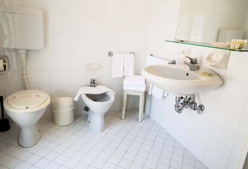 Отель Villa Sole Resort