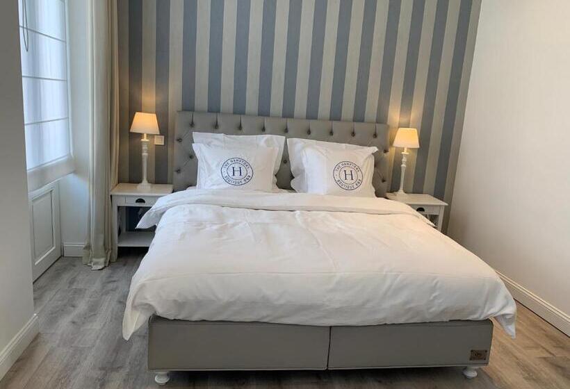 تختخواب و صبحانه The Hamptons Boutique