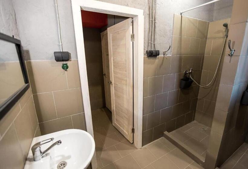 فندق صغير Lviv Loft Prison