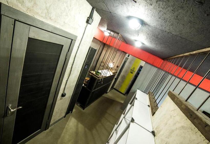 فندق صغير Lviv Loft Prison