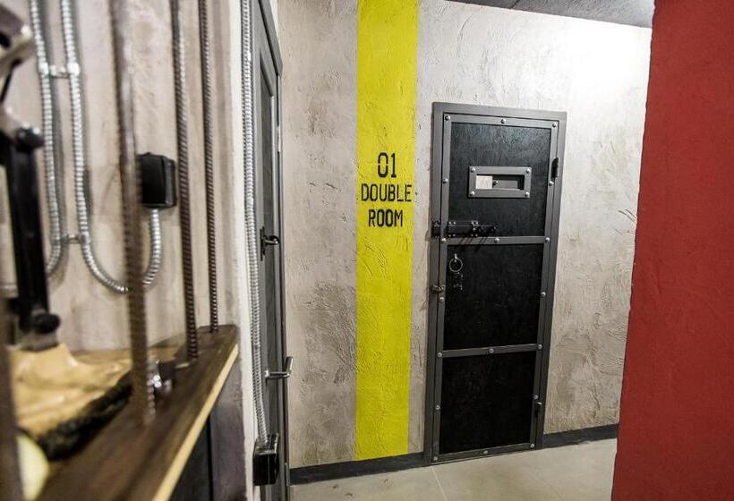 فندق صغير Lviv Loft Prison