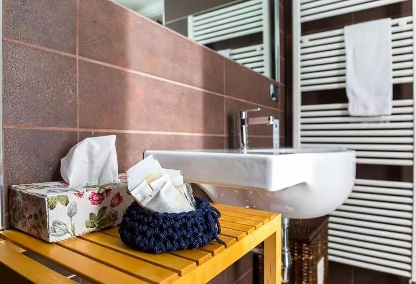 تختخواب و صبحانه Affittacamere Polvara Trentuno