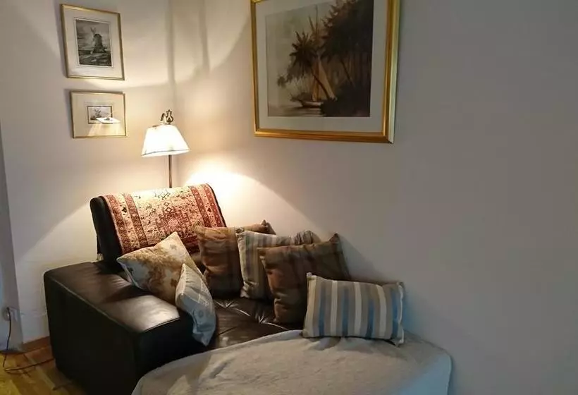 تختخواب و صبحانه La Villa Blanc