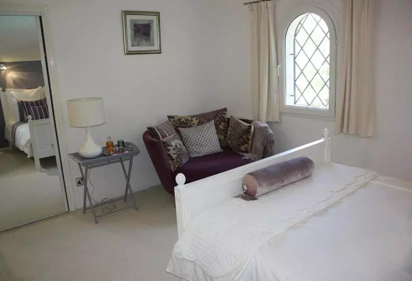 تختخواب و صبحانه La Villa Blanc