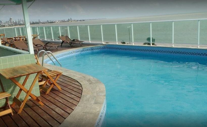 ホテル Anjos Praia