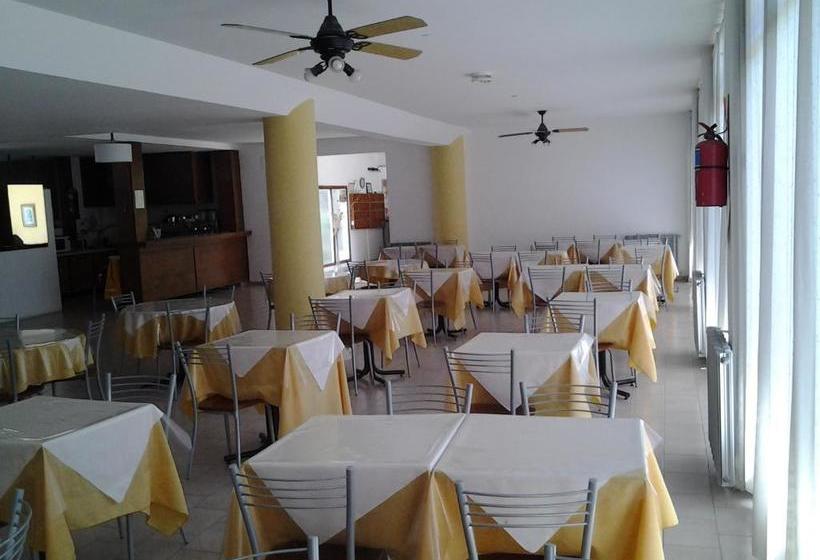 فندق Correa Playa