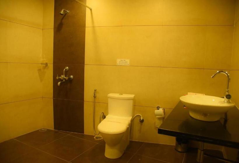 Hotel Grand Maurya Resort