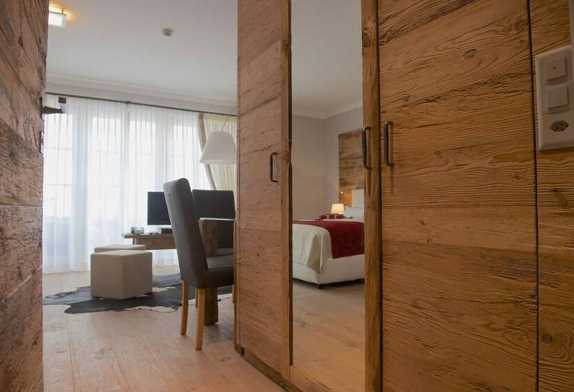 בית מלון כפרי Ino Petit Chalet