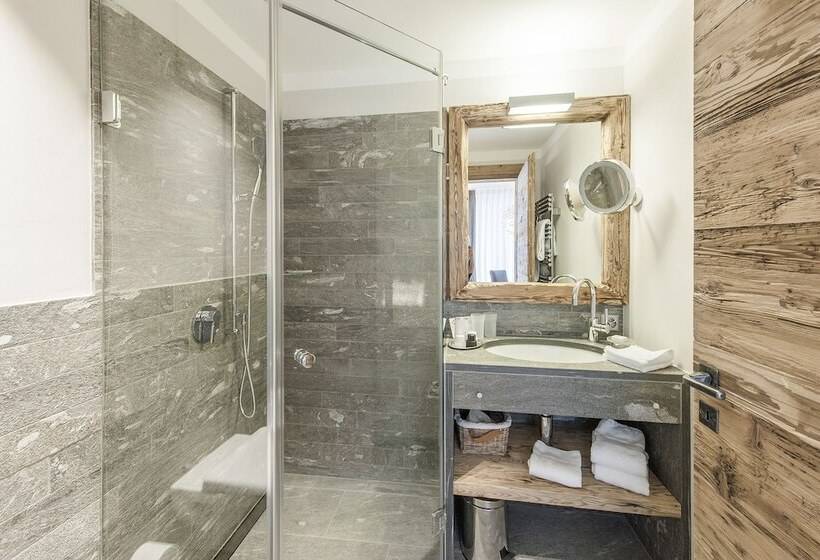 בית מלון כפרי Ino Petit Chalet