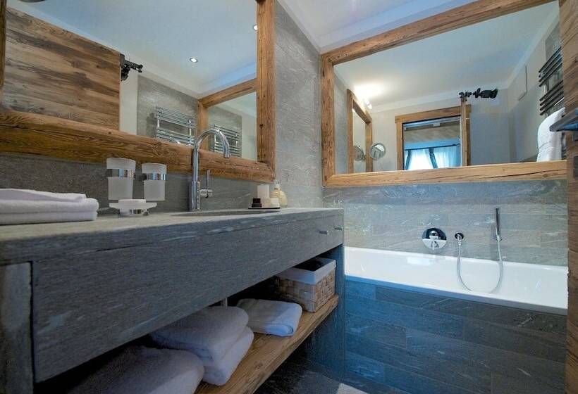 בית מלון כפרי Ino Petit Chalet