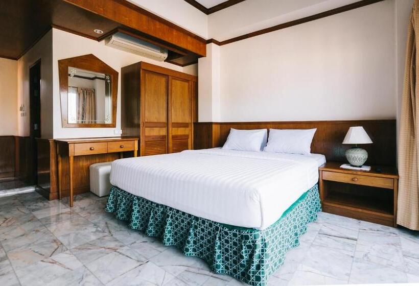 호텔 Kata Sun Beach