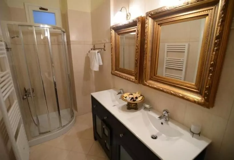 ホテル Korina Gallery